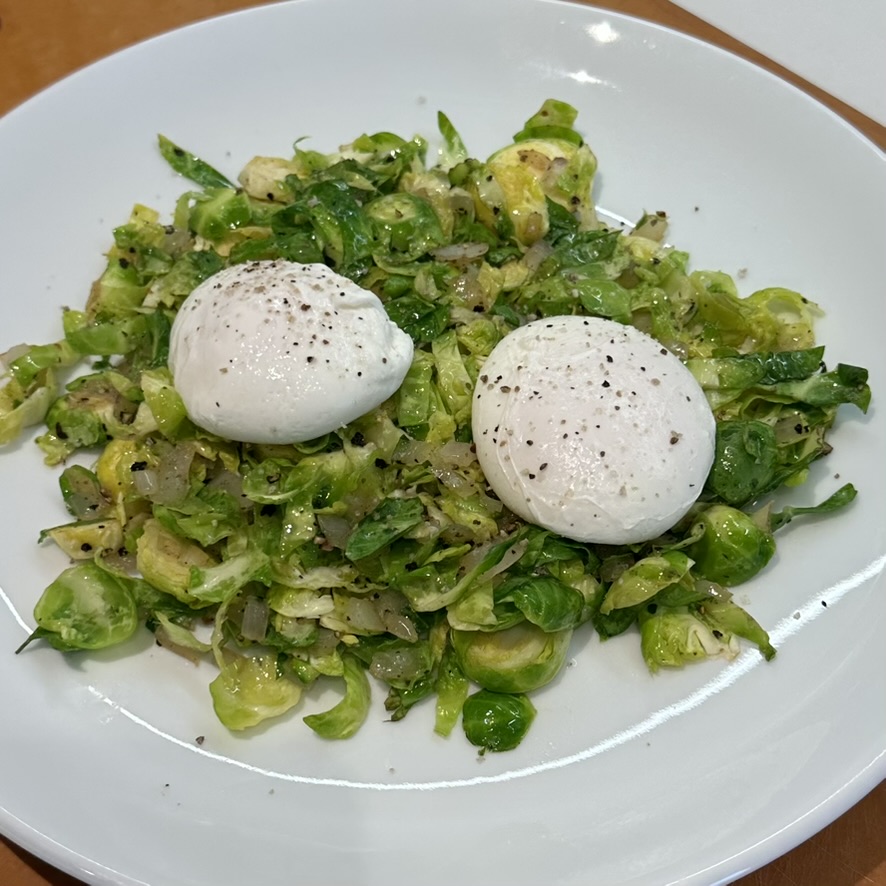 Close shave for&nbsp;dinner!